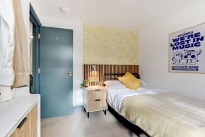 Photo 19- click for photo gallery